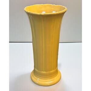 Vintage Fiesta 8” Vase Original Yellow Perfect Condition RARE VHTF Fiestaware